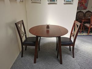 Hampton 3PCS Dining Suite Round Table with 2 x Chairs