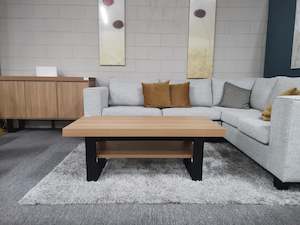 Living: Bright Coffee Table