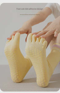 Women’s Five-Toe Yoga Socks – Mid-Calf Non-Slip Grip Socks for Pilates, Indo&hellip;