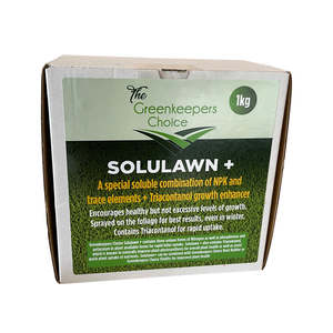 Lawn Fertiliser: The Greenkeepers Choice Solulawn +