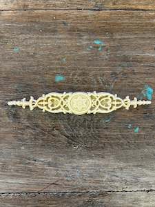 Magnolia Flexible Mouldings: Magnolia Flexible Moulding-Ornate Emblem