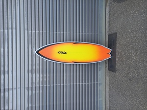 Products: Retro Twin Fin