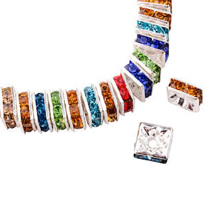 Crystals: Squaredelles with Rhinestones - 6mm - 20 pieces