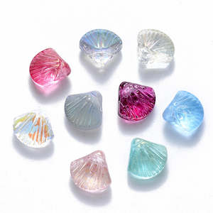Glass: Glass - Scallop - 10mm - 5 pieces