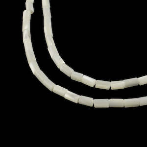 Shell: Shell - Mother of Pearl - Column - 40cm strand