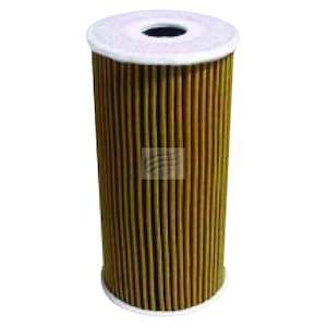 Oil Filters: Sakura EO-28070 Oil Filter Fits R2700P WCO130 263202FO00