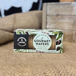 Pantry Crackers: Rutherford and Meyer Garlic and Olive Oil Gourmet Wafers, 60g