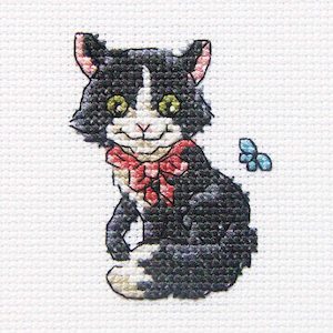 Rto Cross Stitch Kits: RTO Cross Stitch Kit - Fawning Charlie