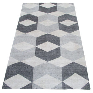 Products: Mackenzie – 100% New Zealand Suri Alpaca Fibre Handmade Indian Carpet Pacific Alpacas