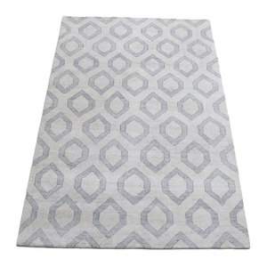 Products: Napier – 100% New Zealand Suri Alpaca Fibre Handmade Indian Carpet Pacific Alpacas