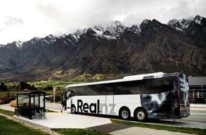 밀포드사운드 코치-시닉 크루즈-코치 일일여행 퀸스타운 출�&hellip;