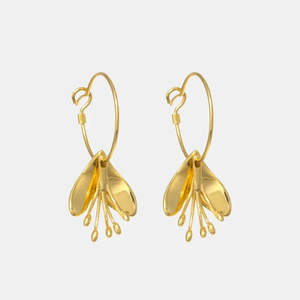 Kiri Schumacher: Rengarenga Earrings | 22ct Gold Plate
