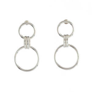 Laura Naik Jeweller: Link Earrings