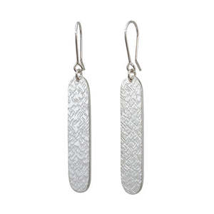 Laura Naik Jeweller: Tab Earrings