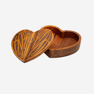 Rimu Keepsake Box | Papa Huia - Ngakau | Large