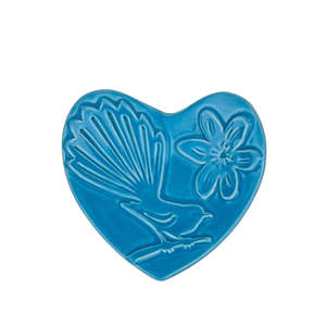 Jewellery Boxes And Accessories: Fantail Ceramic Heart Dish