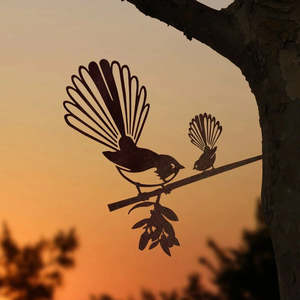 Pīwakawaka | Fantail Metalbird