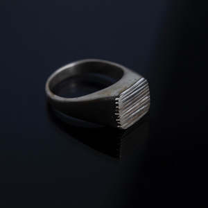 Rings: IKI Shikaku Theory Of Stripes Square Ring