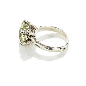 Rings: Candy Gemstone Ring Pale Green Amethyst