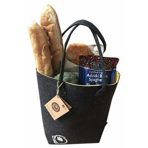 Jo Luping: EcoFelt Shoulder Tote Bags With Motif