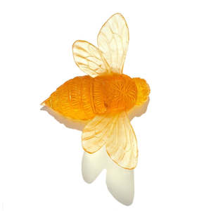 Luke Jacomb Studio: Bee Wings Out