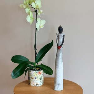 Lady In Black Clay | No Collar | Red Heart