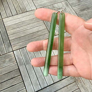 Jewellery: Slender Pounamu Drop Earrings 12cm
