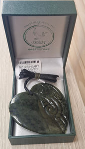 NZ G/S HEART 1/2 CARVED - Toi Toi Maori Art & Gift