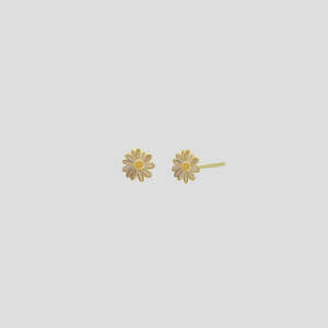 Jewellery Accessories: Chamomile Studs | Gold