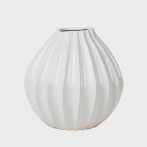 Decor: BROSTE Vase Wide Large White