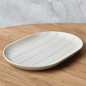 Kitchen Dining: Coastal Junction Oval Tray / Cream with Green Stripe