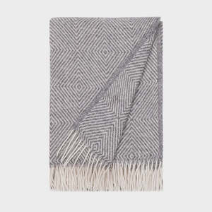 Throws: Lina 100% Wool Throw | Fog Grey