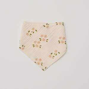 Dribble Bibs 1: Organic Muslin Bib Daisy