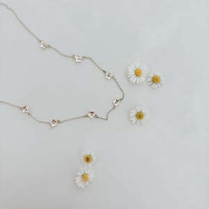 Jewellery Accessories: Daisy Chain Necklace | Silver