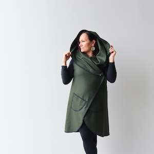 Kākahu (Clothing): Cape (Long), Khaki - Te Ao Mārama