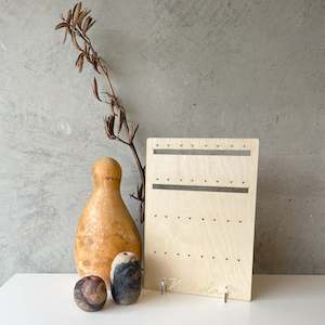 Accessories: Earring Holder/Display