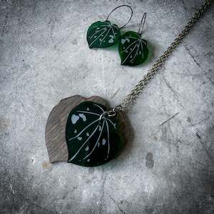 Gift Sets: Jewellery Set Green, Kawakawa
