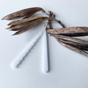 Earrings Frosted White, Mere Long