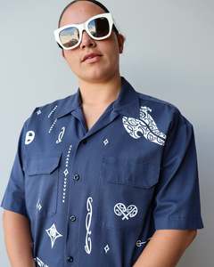 1. Tāwharau Collection Vol. VII_ Mangopare SHIRT - Navy #259