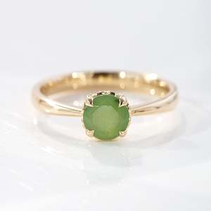 Homeland: Baby Dewdrop ring with Pounamu in 9 carat Gold
