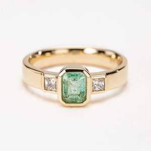 Mojito Sorbet Pastel Emerald Ring