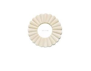 photo frame scalloped round