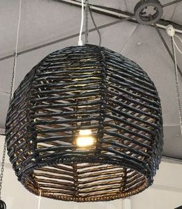 light shade tule blk 60