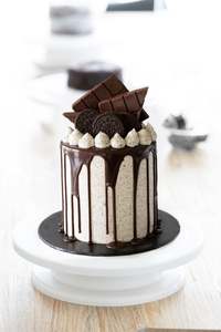 Ltk Classes: Cake decorating class