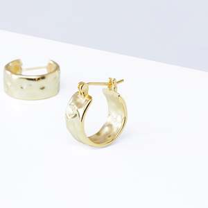 Gifts: Petite Molten Hoop Earrings | Gold