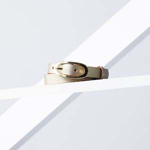 19mm: Aura Leather Belt 19mm | gold champagne saffiano