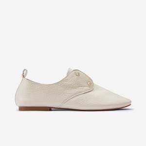 All Shoes: Xeno Flat | Ivory Pebble Leather