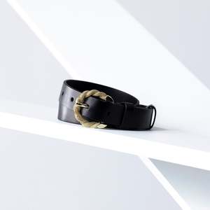 Twine Leather Belt 25mm | gold black leather
