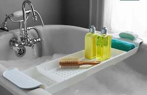 Gift Ideas: Expandable Bathtub Storage Tray