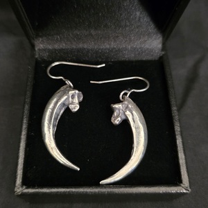 Products: Ravenclaw Earrings - Ninjaflower